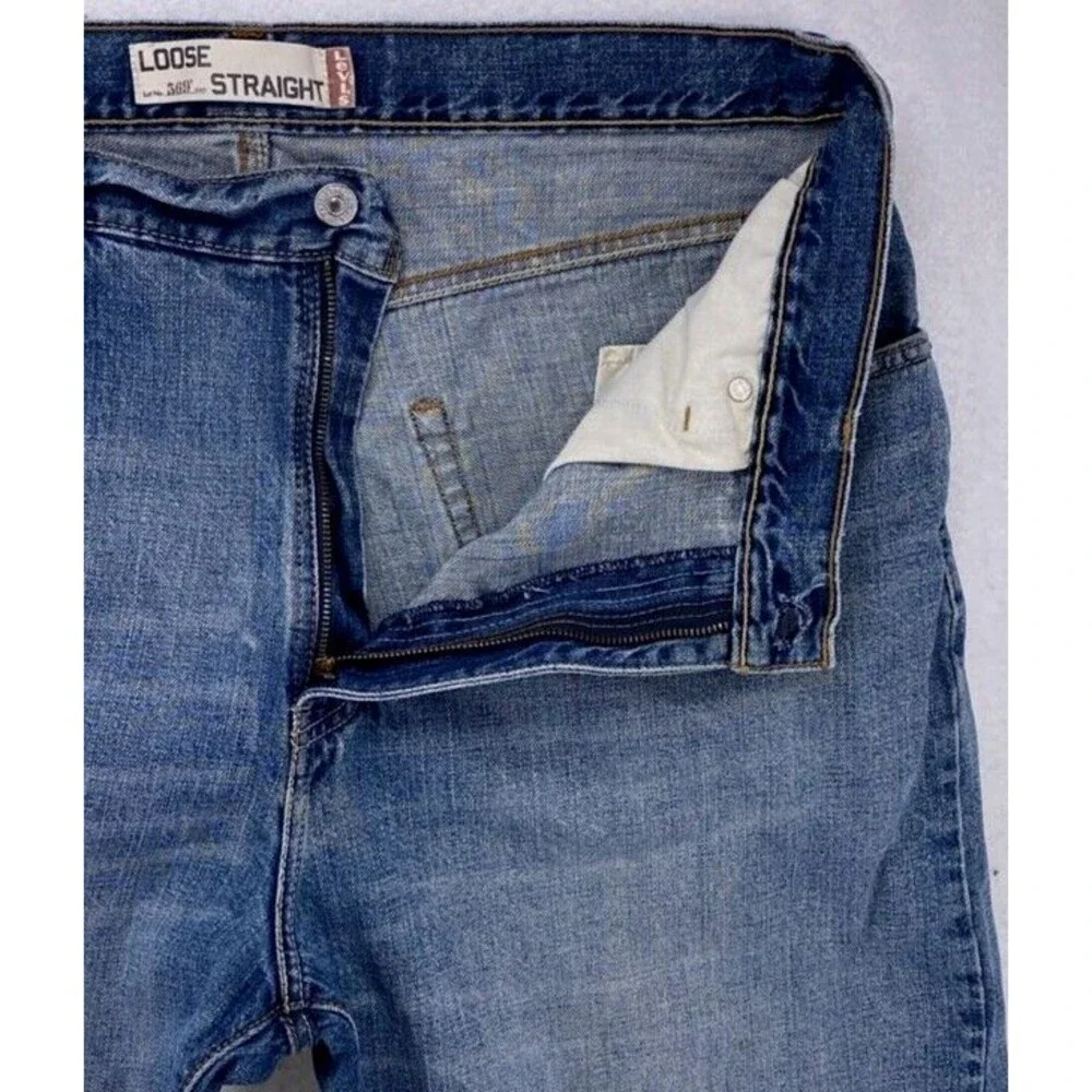 Levis 569 Mens Loose Straight Denim Shorts Size 36 Blue Medium Wash